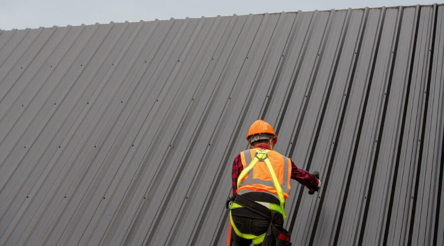 Professional residential roofers in Sarasota, FL